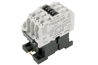 818521B | Contactor for Starcool Reefer Container